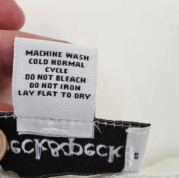 Peck & Peck Half Sleeve White Asymmetrical Tunic Size S - Picture 3 of 12